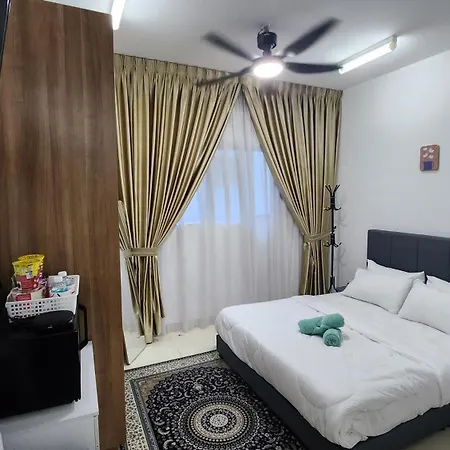 Enl Homestay Alanis Residence Sepang Exterior photo
