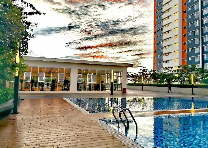 Enl Homestay Alanis Residence